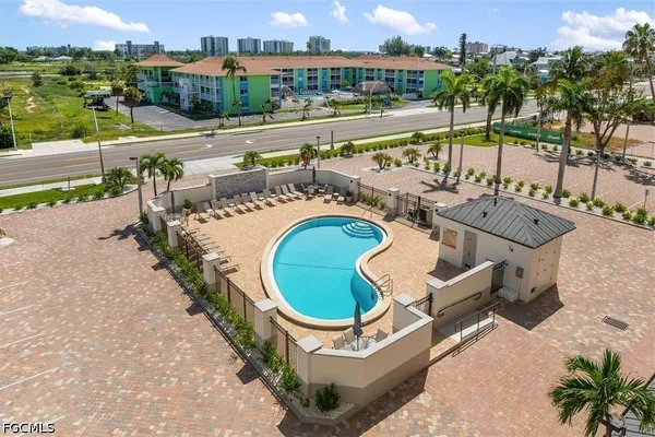 7650 ESTERO BLVD 508
