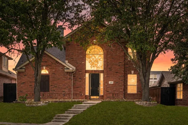 2809 VAIL DR