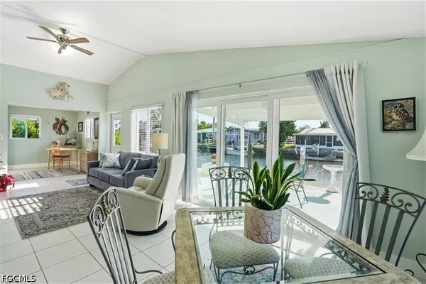 2607 BAYSHORE DR