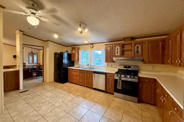 501 HARVARD CIR