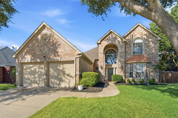 708 AUTUMN RIDGE DR