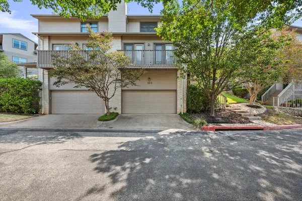 5512 OAKWOOD CV 162