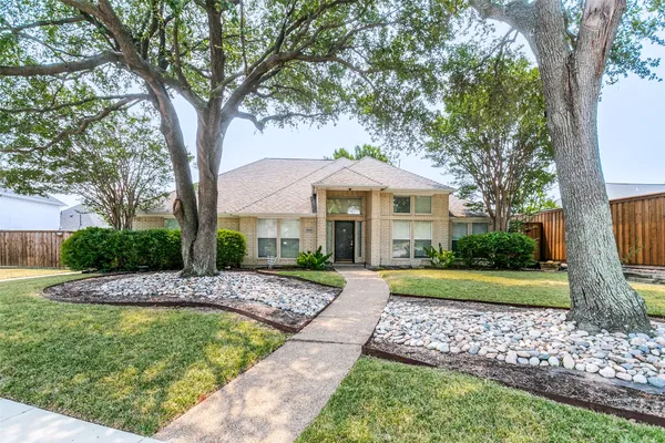 2920 WINDING CREEK DR