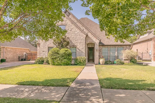 8649 WISHING TREE LN