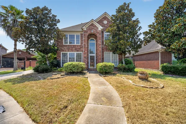 10038 KATHERINE CT