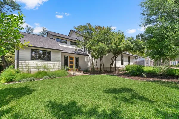 1117 SAN AUGUSTINE DR