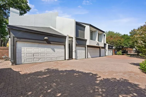 4333 BOWSER AVE 5