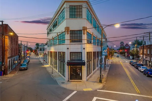 101 W MARSHALL ST U44