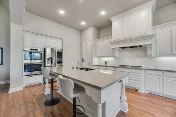 3815 ALLEYTON WAY
