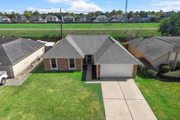 14219 SWANFIELD DR