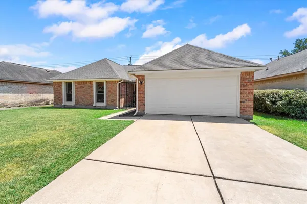 14219 SWANFIELD DR