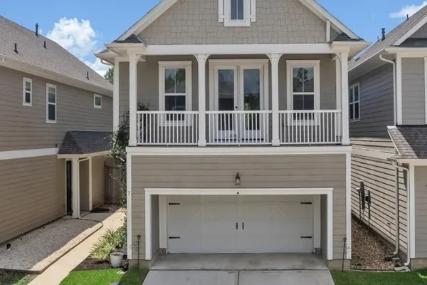 7 THORPE LN