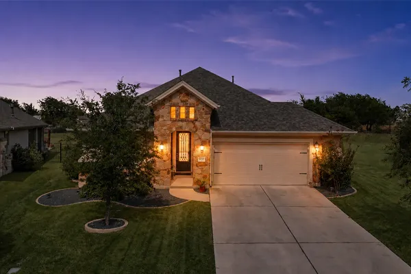 5133 LUNATA WAY