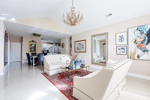 1457 SAINT THOMAS CIR F-3