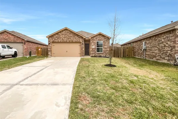 15302 ALBERT OAK DR