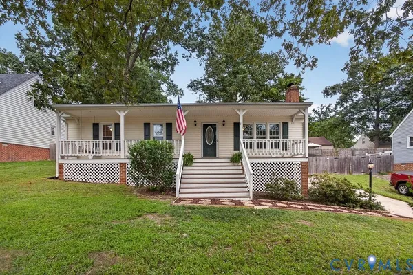 3112 CASTLEBURY DR