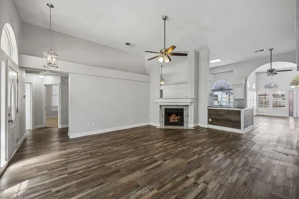 8109 PICKARD DR