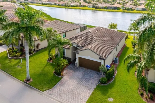 11318 RED BLUFF LN