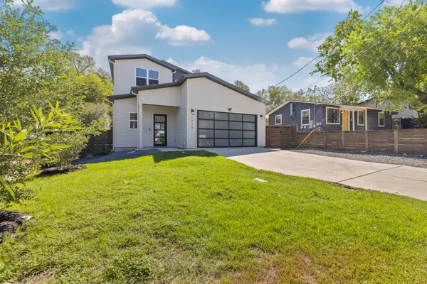 1719 BUNCHE RD