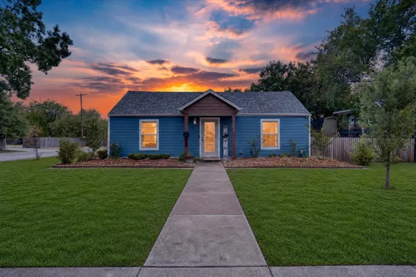 5712 DANA DR