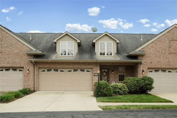 2010 BANDEK LN