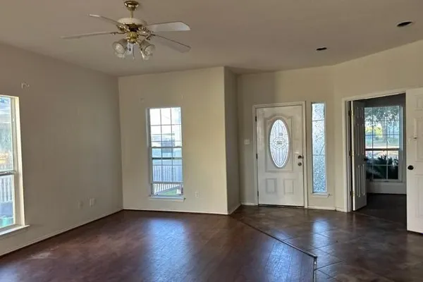 164 WHITEWING WAY