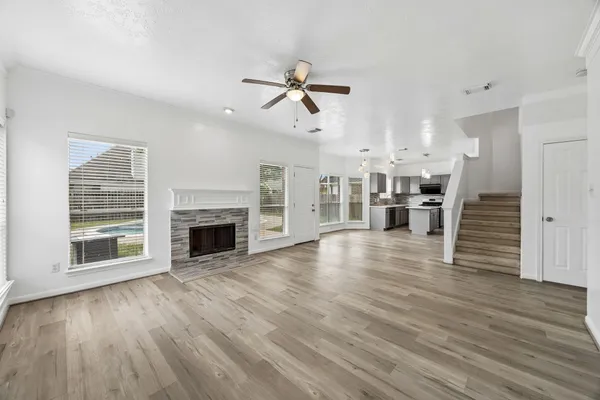 12206 MEADOW PARK CT