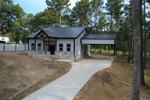 5054 HICKORY HILL RD
