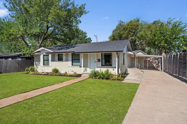 7808 NW DR
