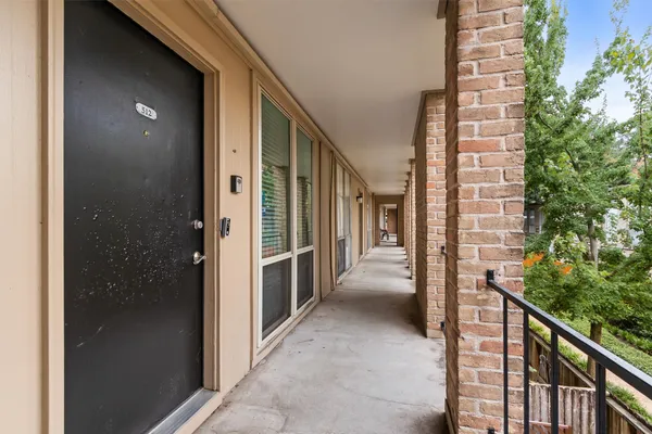 4635 WILD INDIGO ST 512
