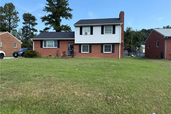 3400 FOSTER AVE