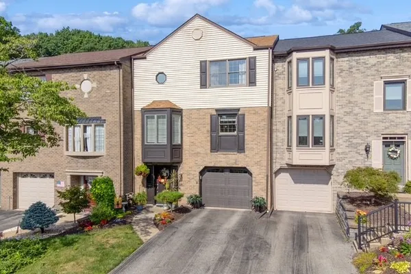 103 CROSSWINDS LN