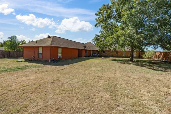 840 LYNN ANN DR