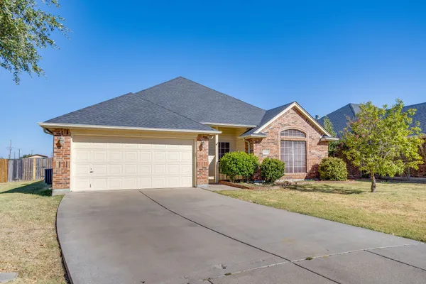 1032 KINGFISH DR