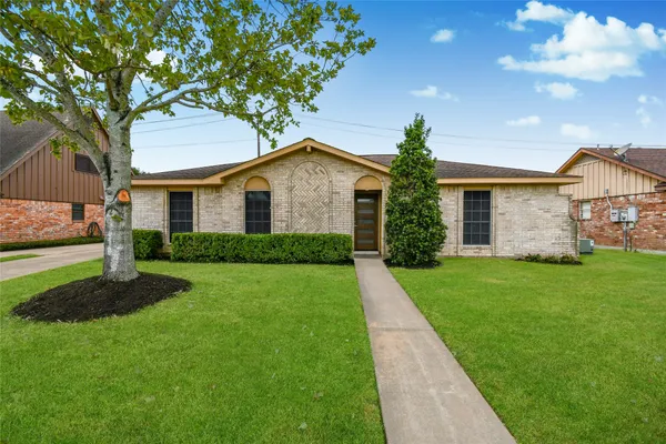12110 KIRKHOLM DR