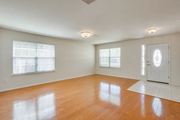 4205 BAYSIDE CT