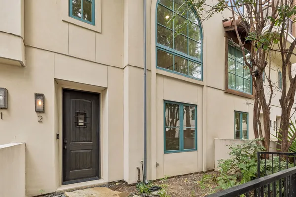 4406 BOWSER AVE 2