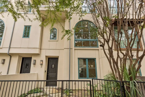 4406 BOWSER AVE 2