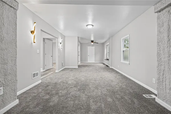 11 SANTEE ST