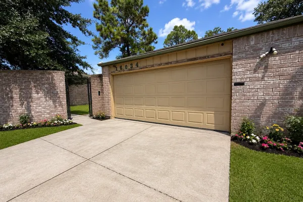 16034 GLEN MAR DR