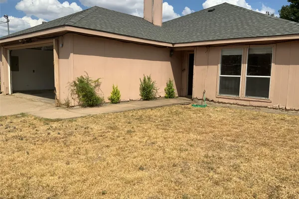 8028 TEXRIDGE DR
