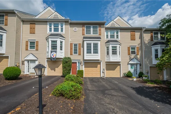 130 WESTBROOKE LN