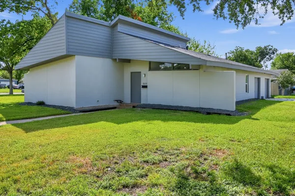 2626 KNOTTY OAKS TRL