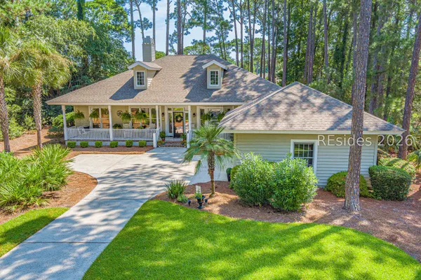 7 MCGUIRE CT