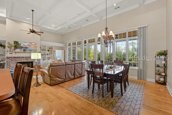 7 MCGUIRE CT