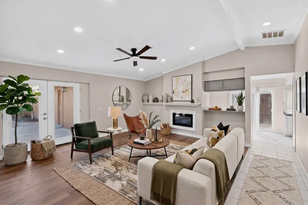 1312 GRINNELL DR