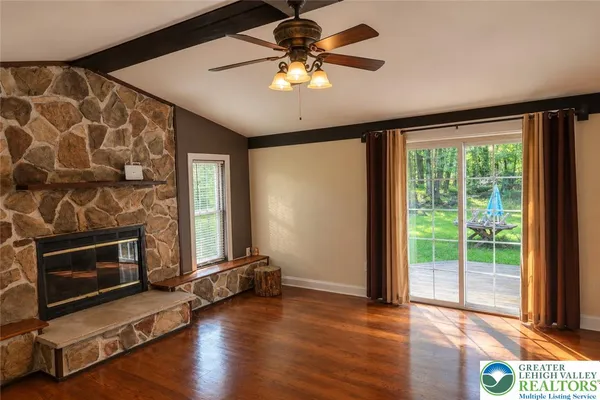 116 HAWK LN