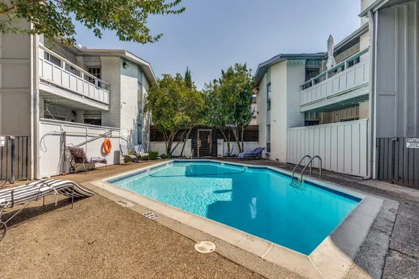 4347 DICKASON AVE 217