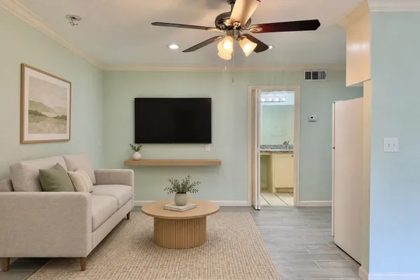 1311 ANTOINE DR 128