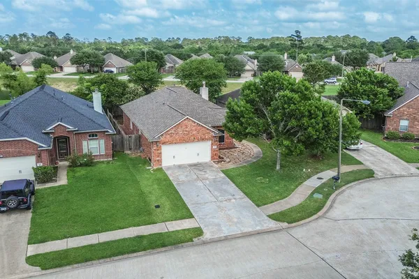 4055 BENTWOOD DR